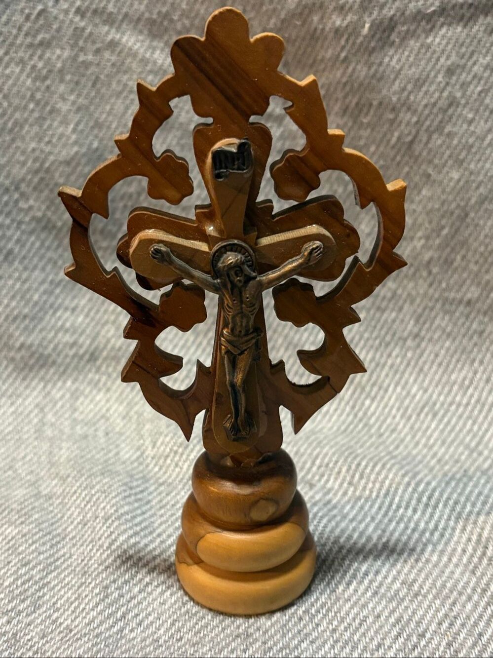 Ornate Wooden Standing Crucifix Cross Bronze Tone Jesus Religious Altar Decor